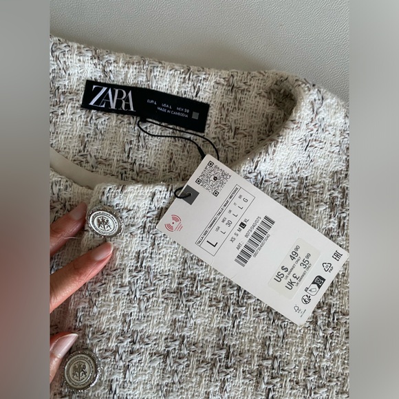 Zara Textured Cropped Vest Round neck Top Front pockets Ecru Beige size L NWT - Picture 16 of 16